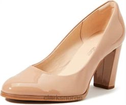 Clarks kvinner clarks beige praline patent praline patent dame kaylcara pumps med lukket tå 8N86P337 beige praline patent praline patent
