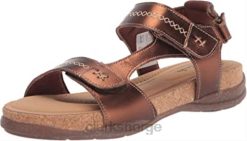 Clarks kvinner kvinners roseville mae flat sandal clarks metallisk skinn 8N86P2799