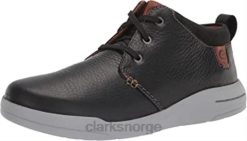 Clarks menn svart skinn clarks drivway mid chukka boot for menn 8N86P1131 Svart lær