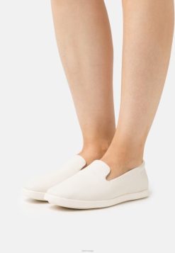 Clarks unisex hvite ace lite slip-ons clarks 8N86P6932 hvit