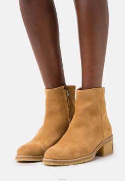 Clarks unisex tan clarks amara klassiske ankelstøvletter 8N86P7088 tan